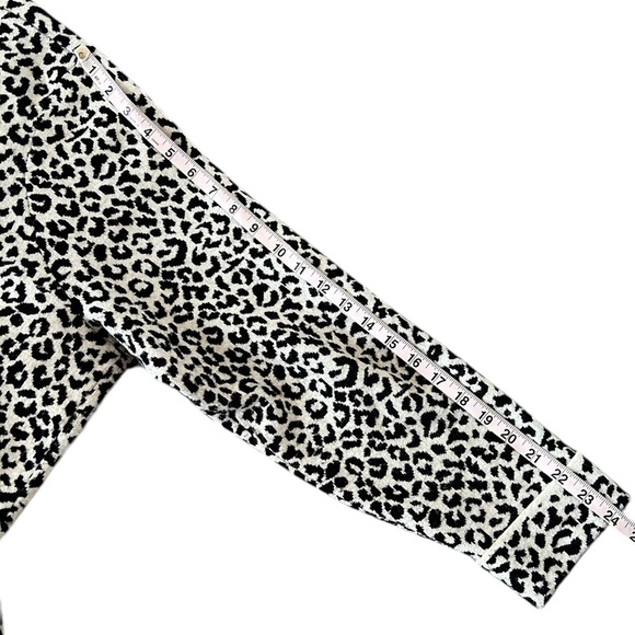 Cynthia Rowley Cardigan Black White Animal Print Open Front Shawl Collar Size 3X - Picture 11 of 11
